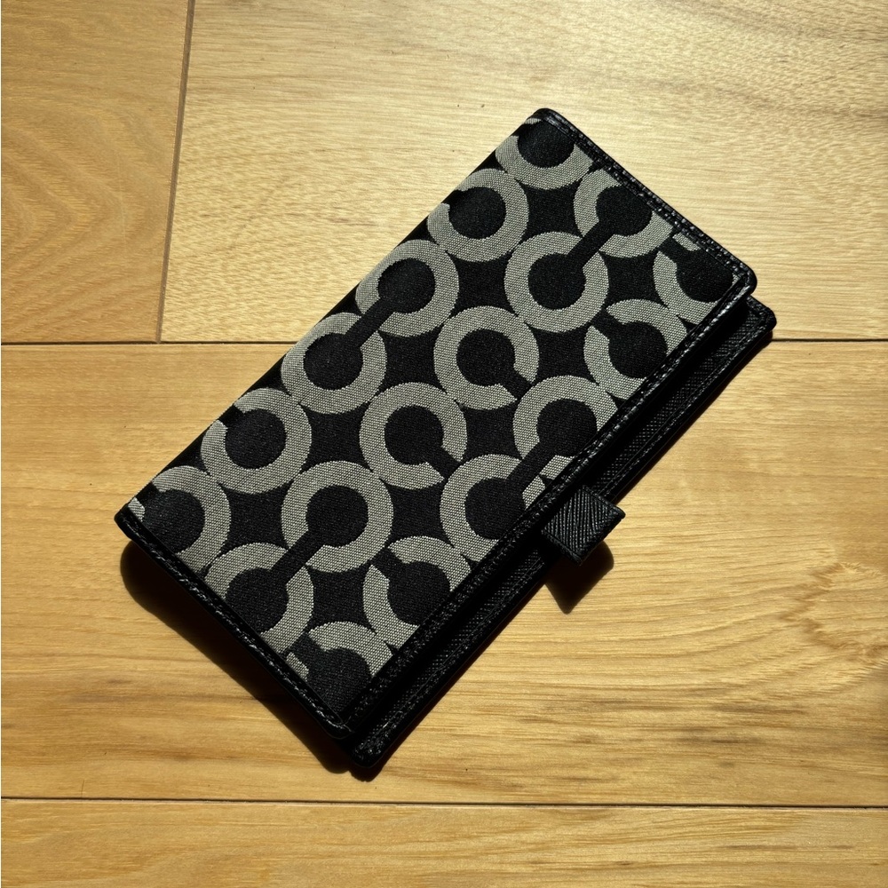 Black and Gray Patterned wallet/check holder